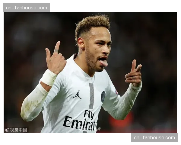 大巴黎续约危机:19岁新星马尤卢拒签3份报价,谈判已彻底停滞 大巴黎续约危机:19岁新星马尤卢拒签3份报价,谈判已彻底停滞