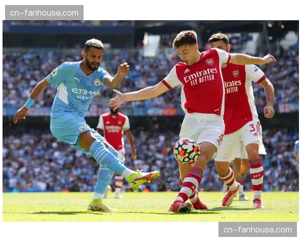 门兴格拉德巴赫主场迎战勒沃库森，高压战术对决边路渗透体系