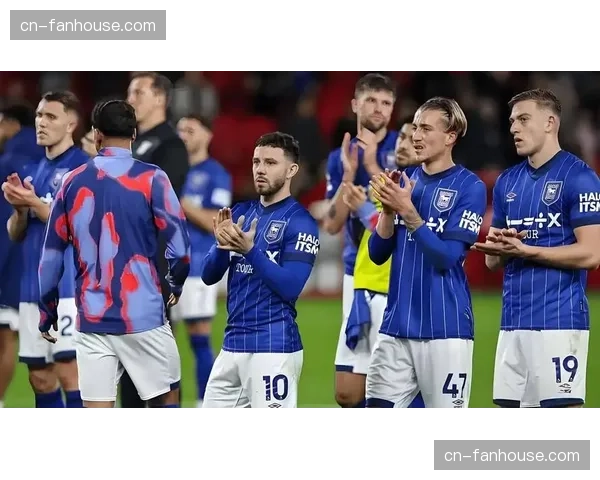 沃尔夫斯堡新帅上任后首秀，将带队客场挑战霍芬海姆